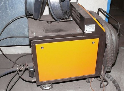 ARC SPRAY EQUIPMENT 200 A