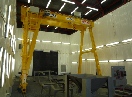 INTEGRATED BLASTING AND PAINTING BOX 15 X 9 X 8 M